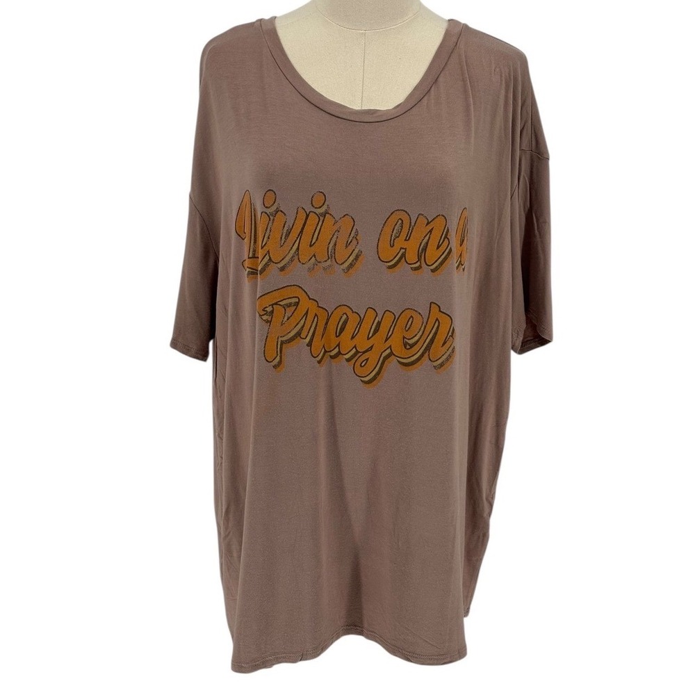 A Beautiful Soul Livin on Prayer Graphic T‎ Shirt 2X Large Brown Oversized Tee